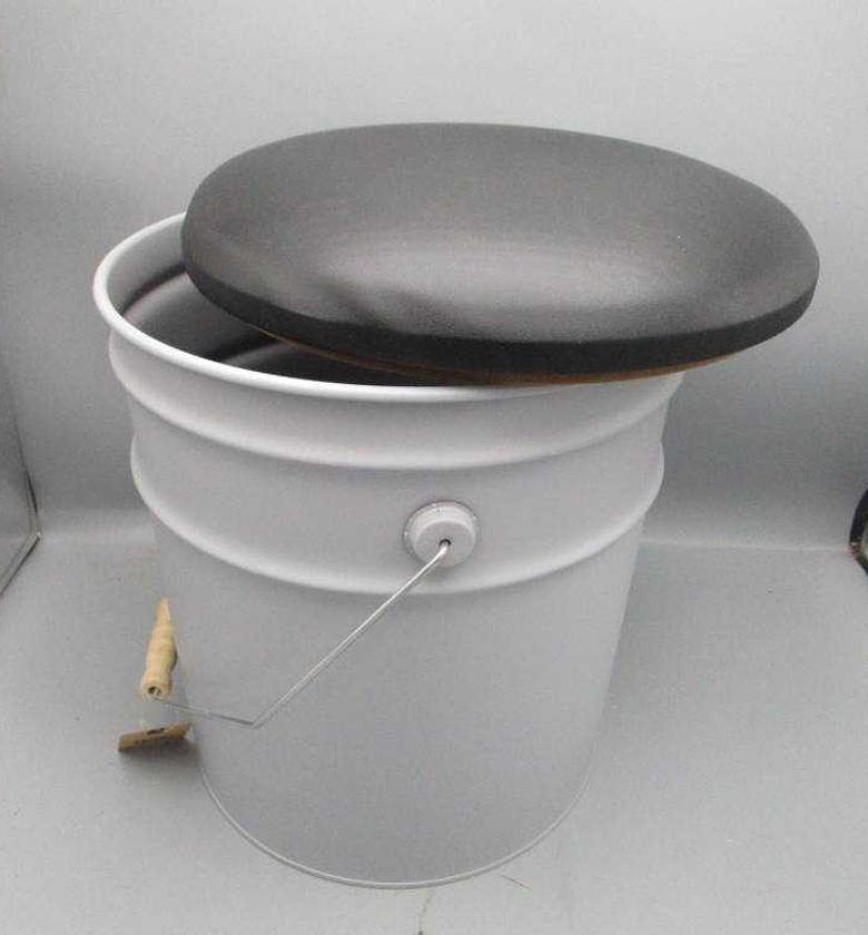 POUF STORAGE BIN METAL image