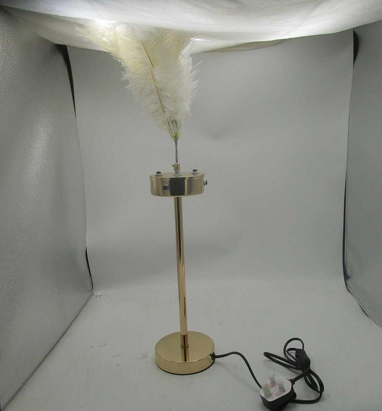 Table lamp +---- uk plug  image