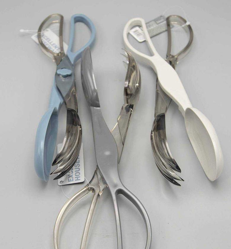 SALAD TONGS image