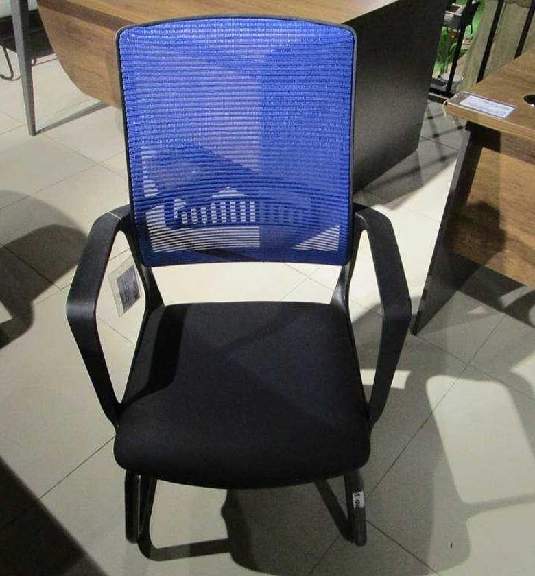 VISITOR CHAIR, MESH
IRON image