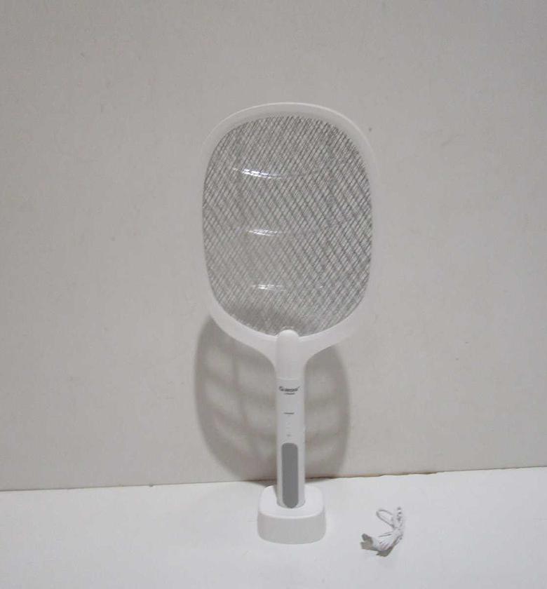 Electric mosquito swatter / image