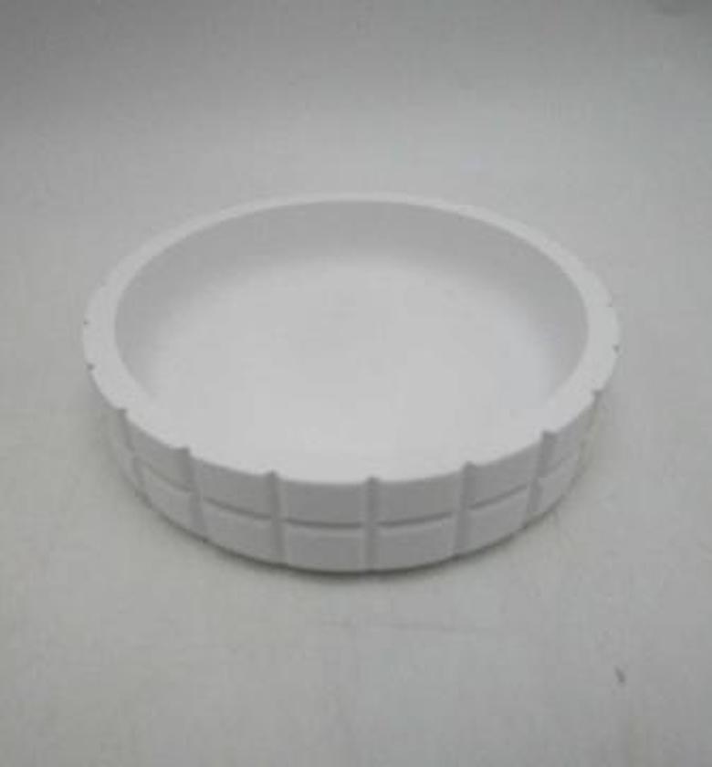 Soap dish polyresin with checker image
