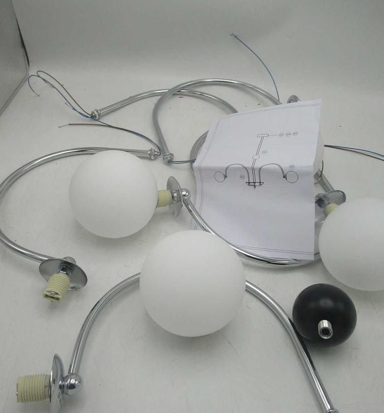 Pending lamp with ampoull image