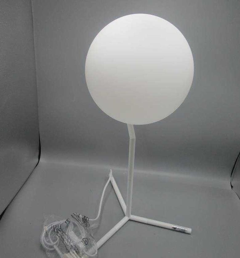 TABLE LAMP   WH image