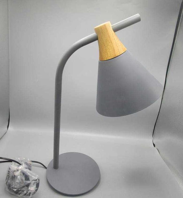 TABLE LAMP   GR image