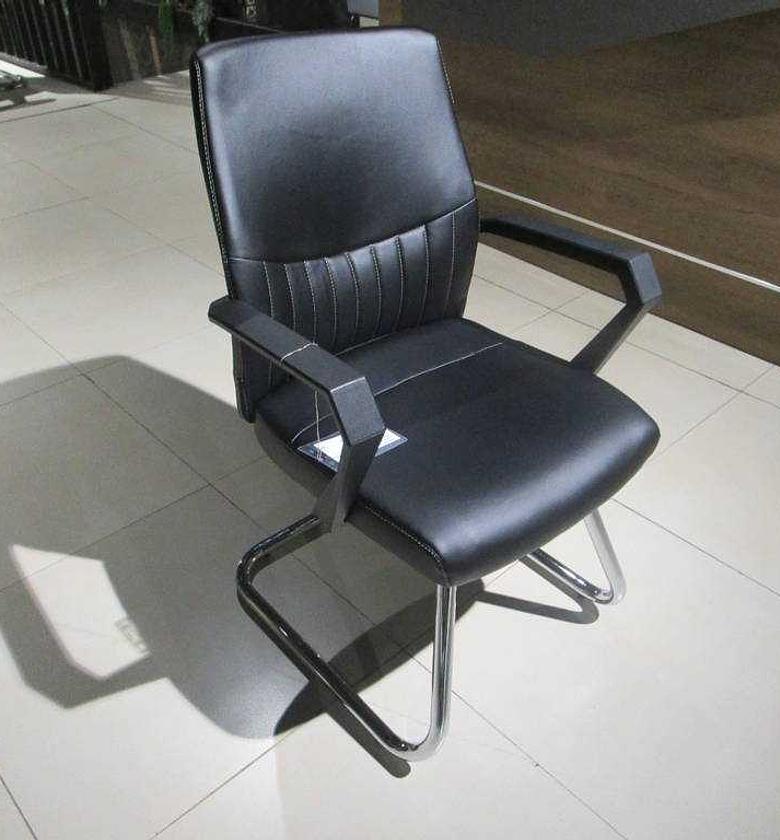 OFFICE VISITOR CHAIR BLAC image