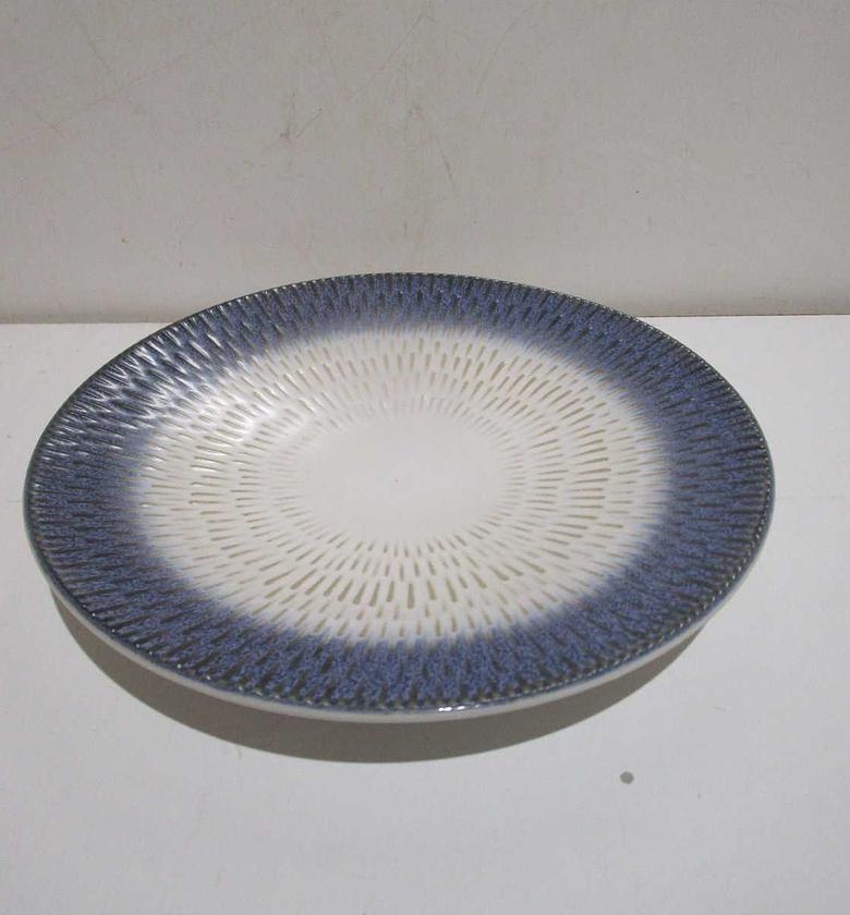 Plate 8.5" white /blue 22cm image