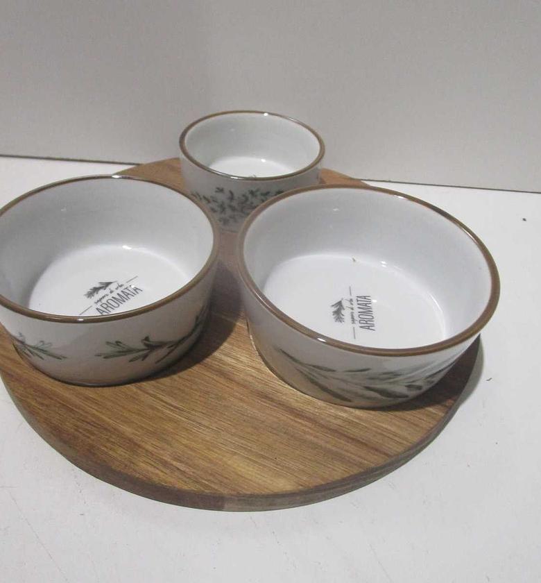 Serving set of 4pcs white image