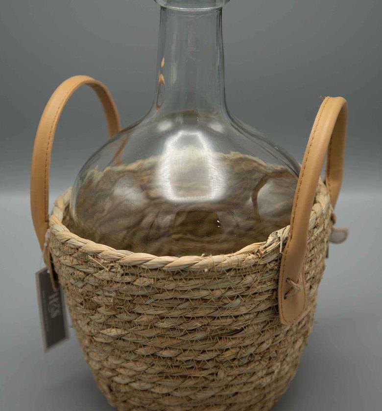 TRANSPARENT GLASS VASE image