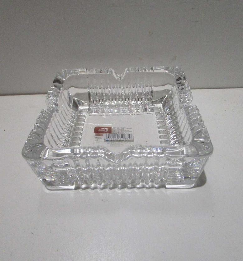 Ashtray packing:color box 10.5*3.5 image