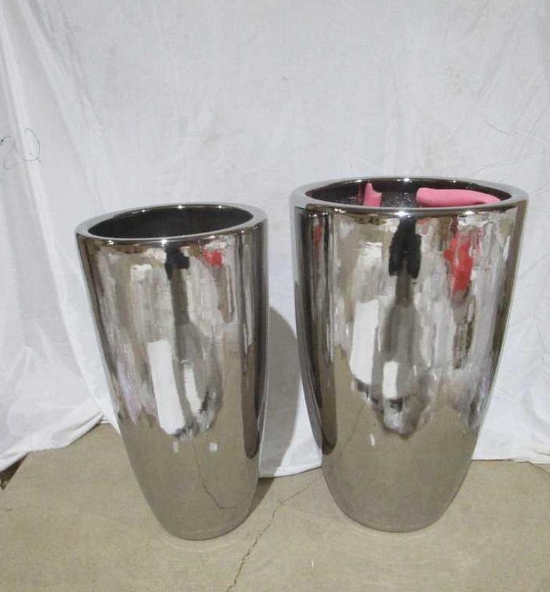 Flower pot set of 2 silve image