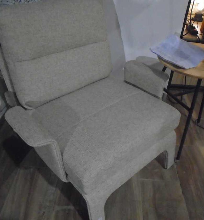 Armchair  light brown #re image