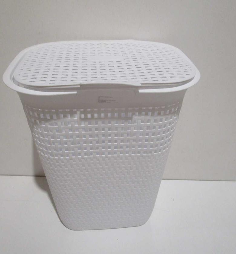 Laundry basket w lid pp image