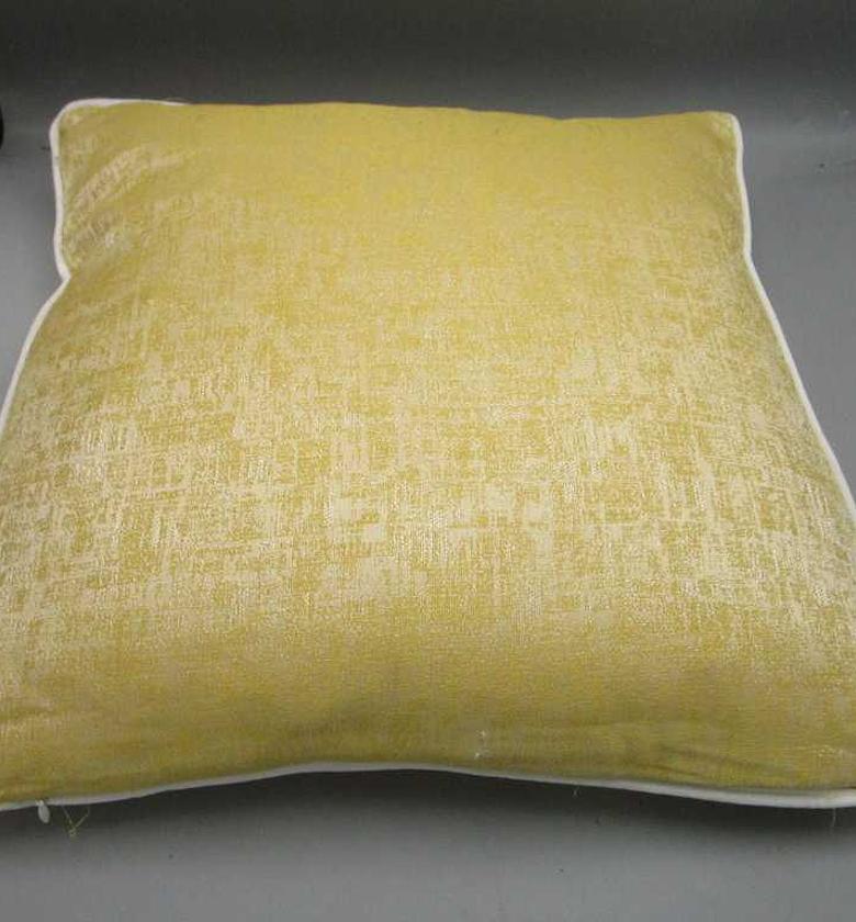 Cushion with 400grs filli image