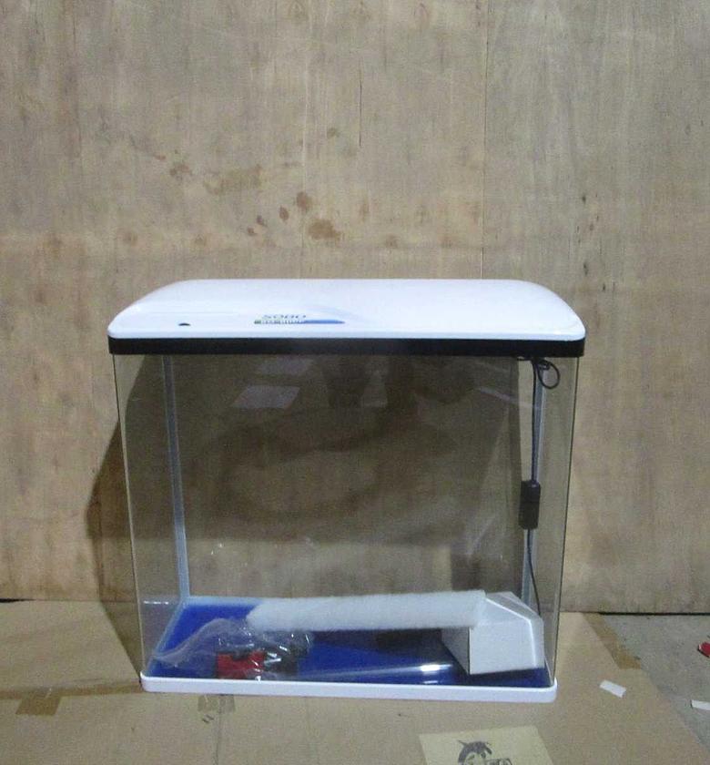 Aquarium tank white 60*23*57 image