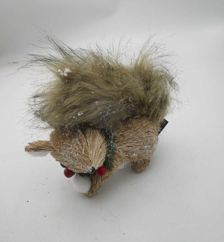 Christmas plf squirrel w/collar image