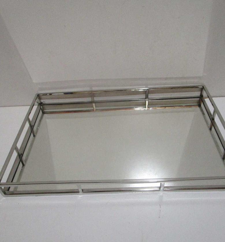 Tray with mirror steinless image