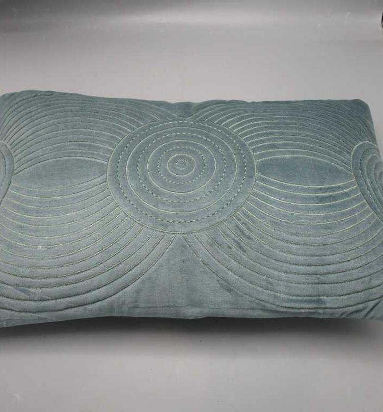 Cushion cotton velvet emb image