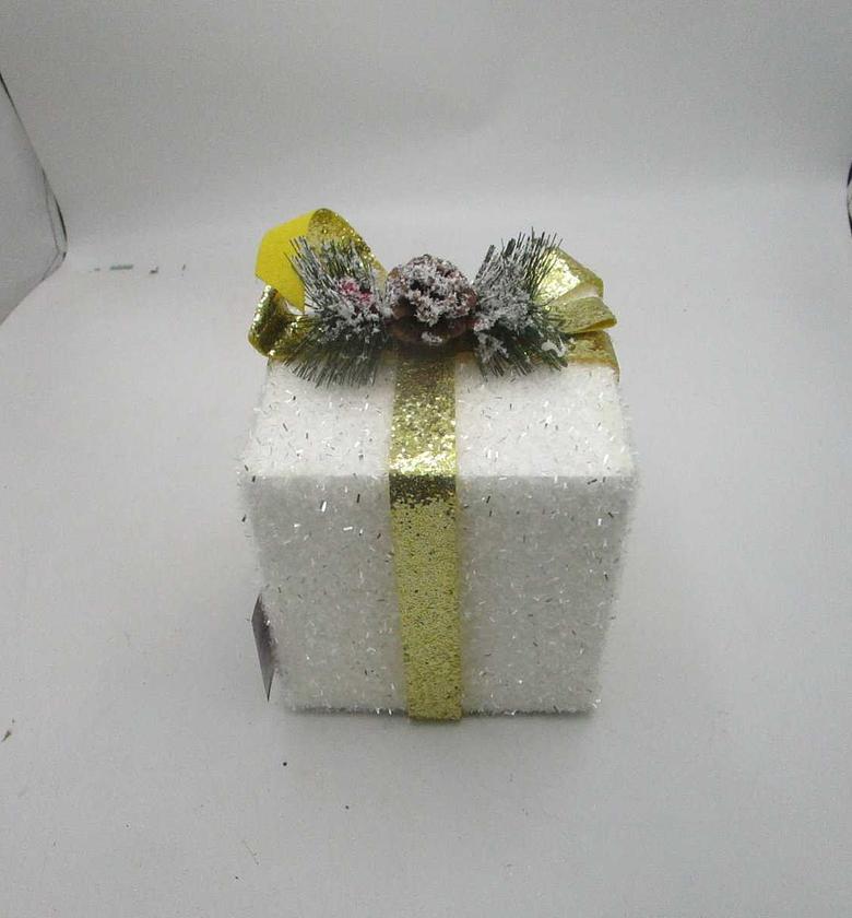 Gift box white gold plf image