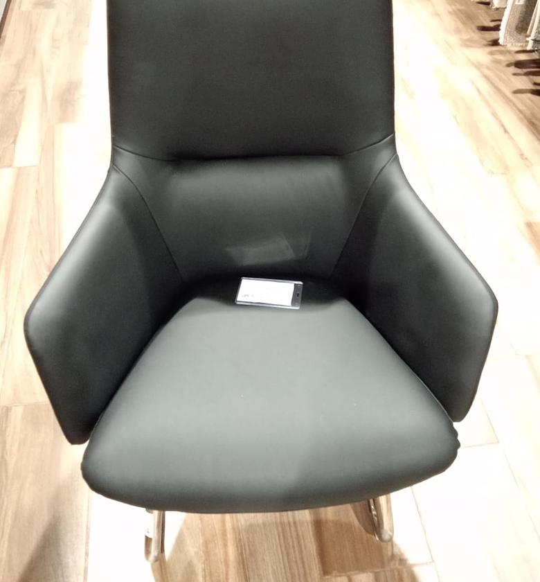 Office visitor chair pu black image