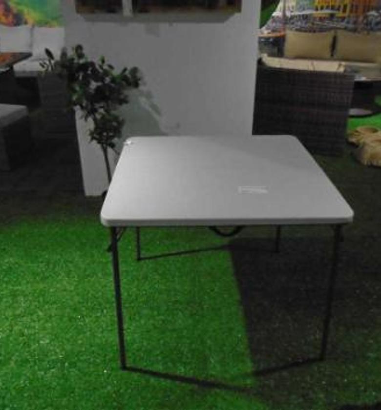 Table outdoor square top: image