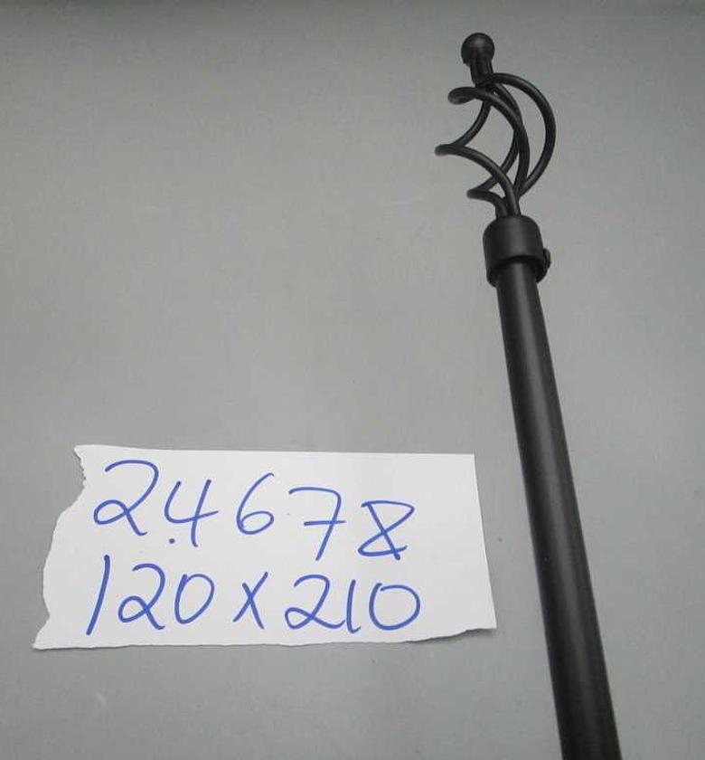 Curtain rod, extensible 1 image