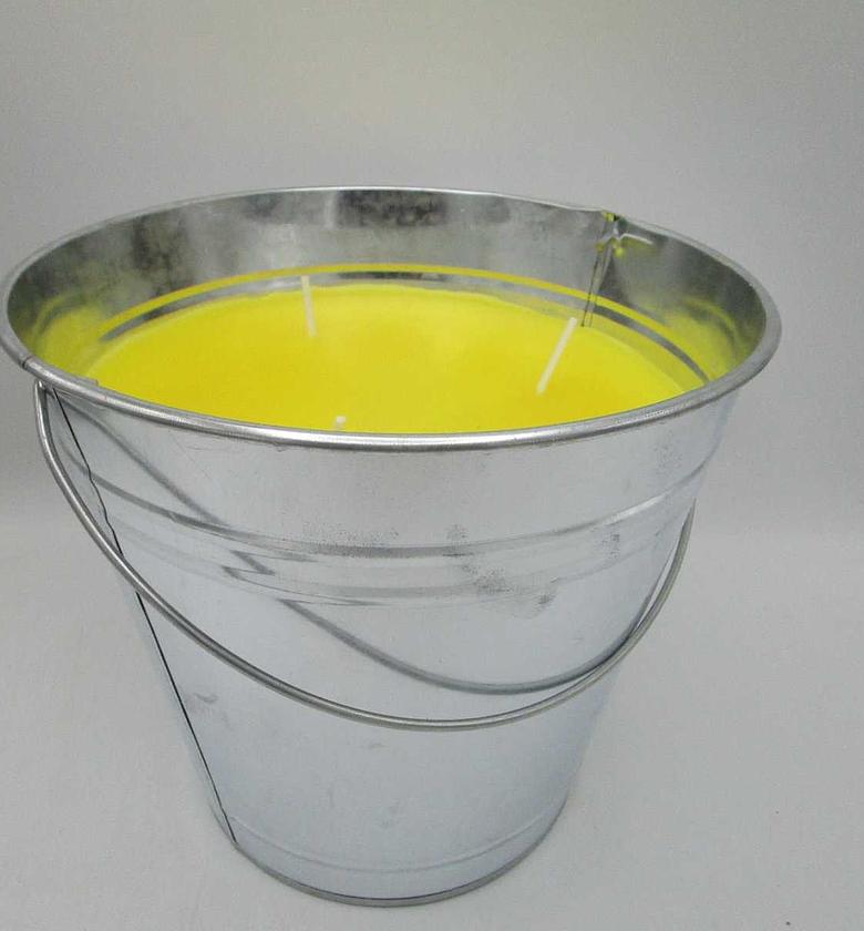 Candle citronella metal bucket image