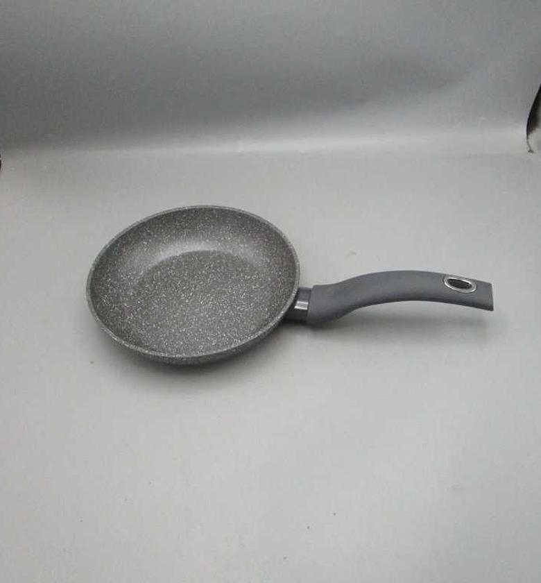 Frypan 20x4.3cm forg al ind image