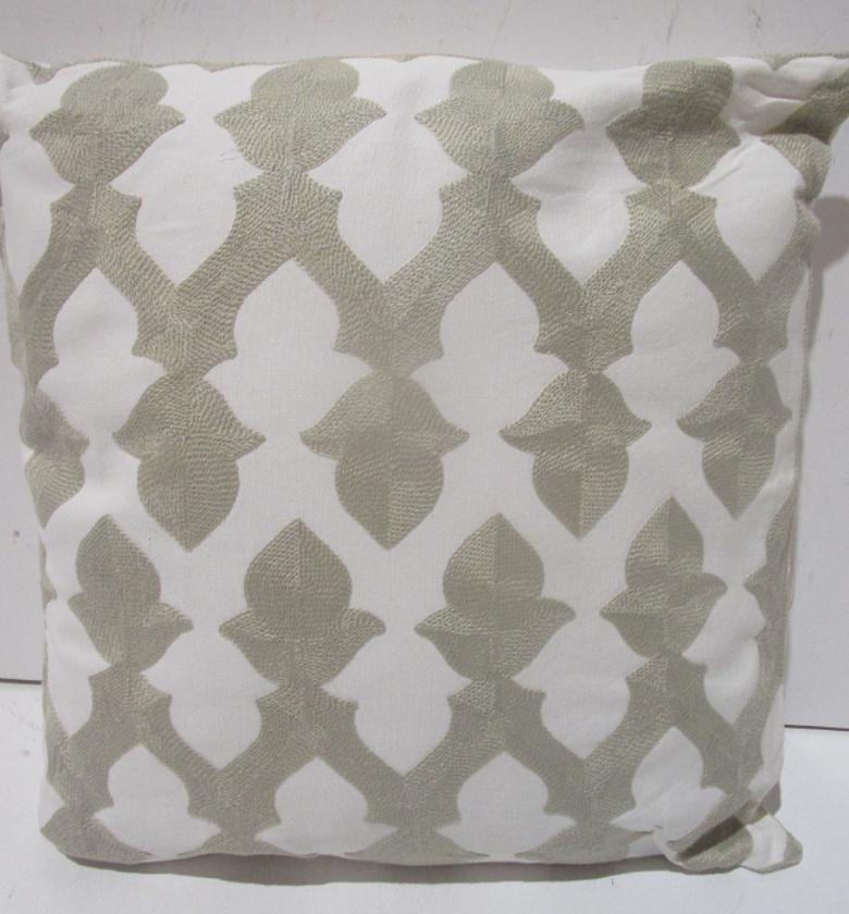 Cushion taupe broider 45x45 image