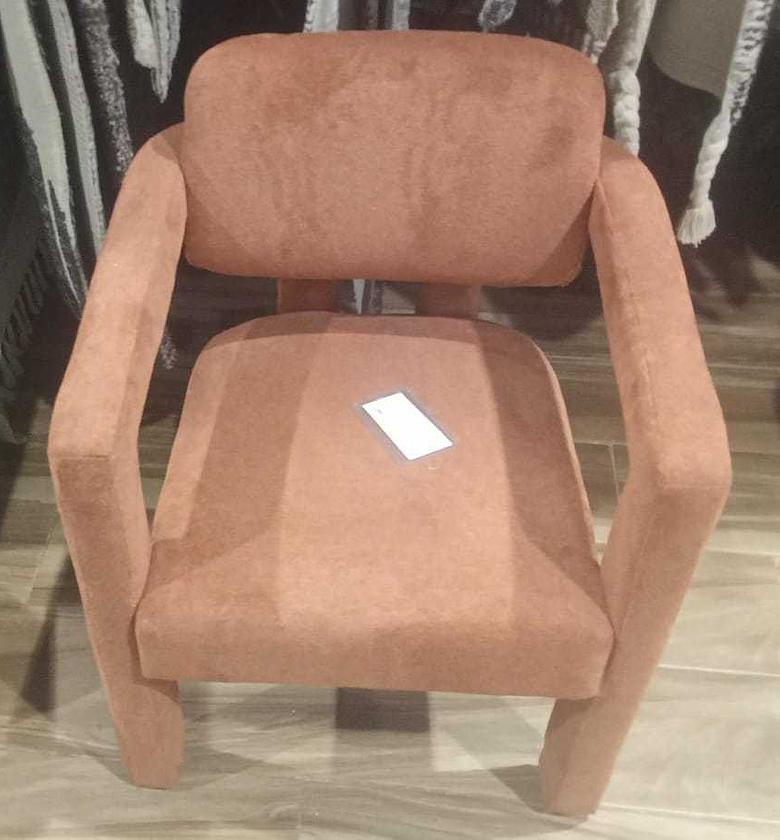 Fabric armchair + kd arms/ image