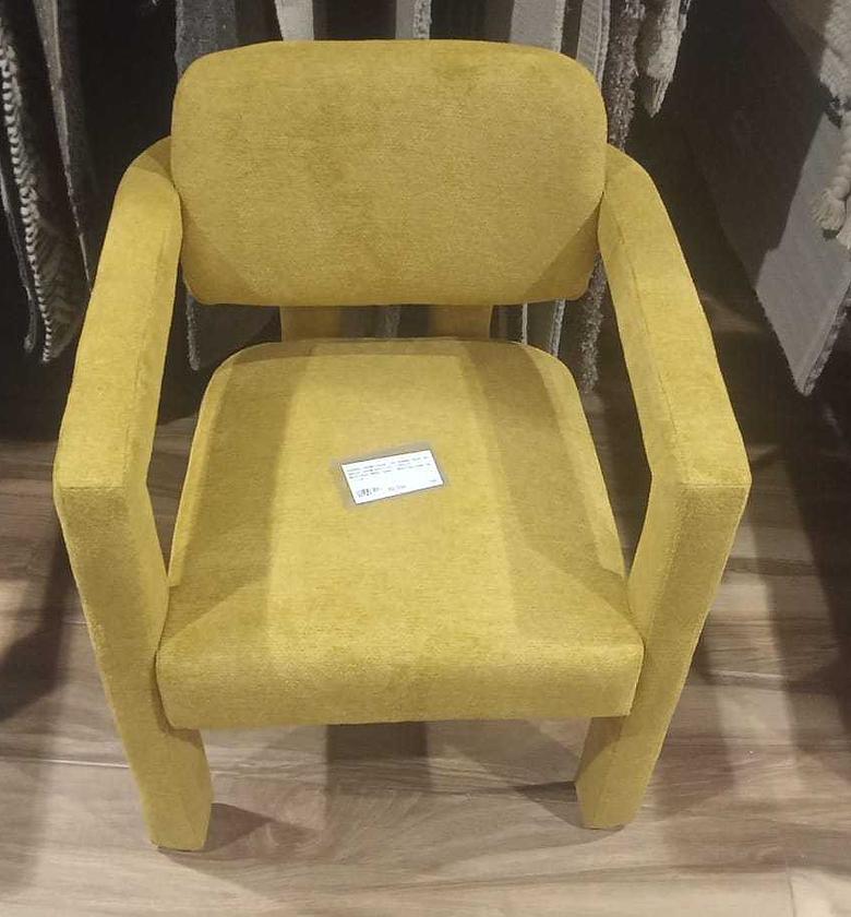 Fabric armchair + kd arms/ image