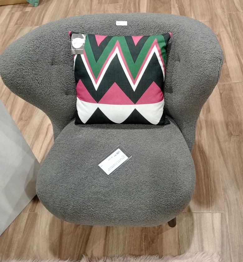 Fabric chair + kd rubber image