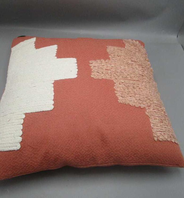 Cushion 45x45 cm 
cover-1 image