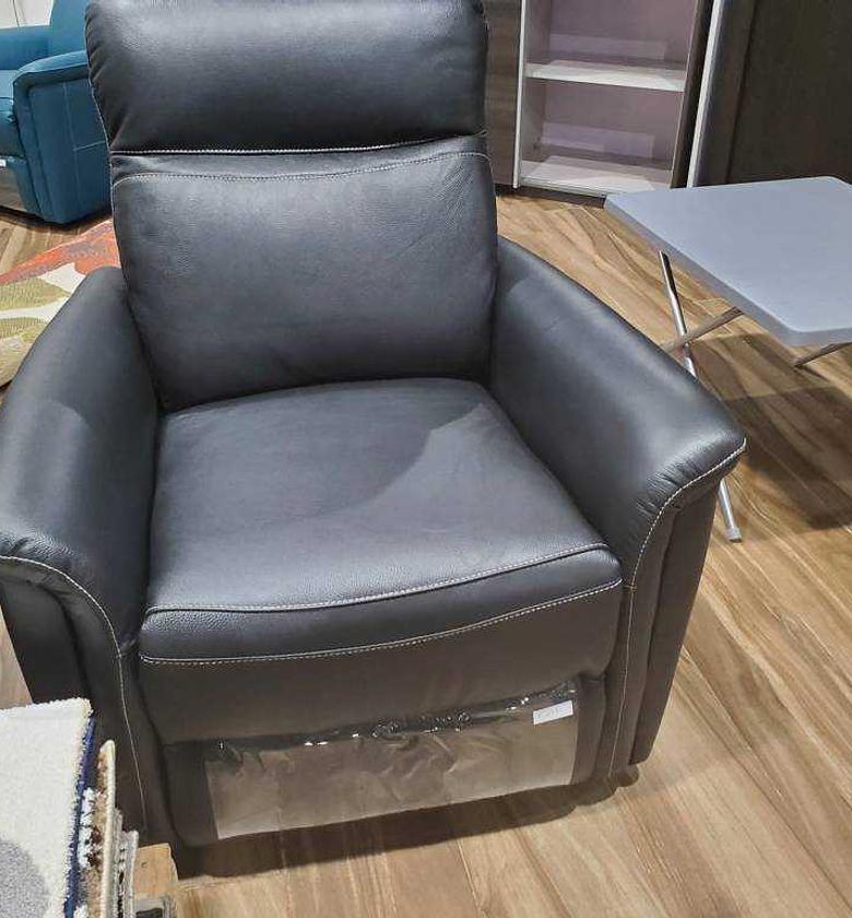 Chair single recliner leather image