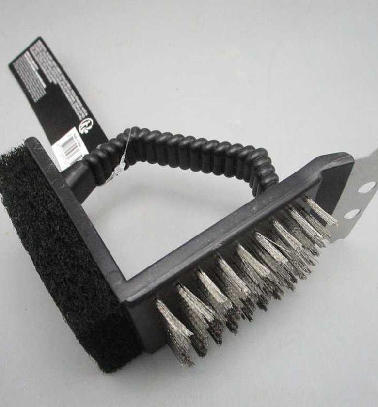 Grill brush 3 in 1 image