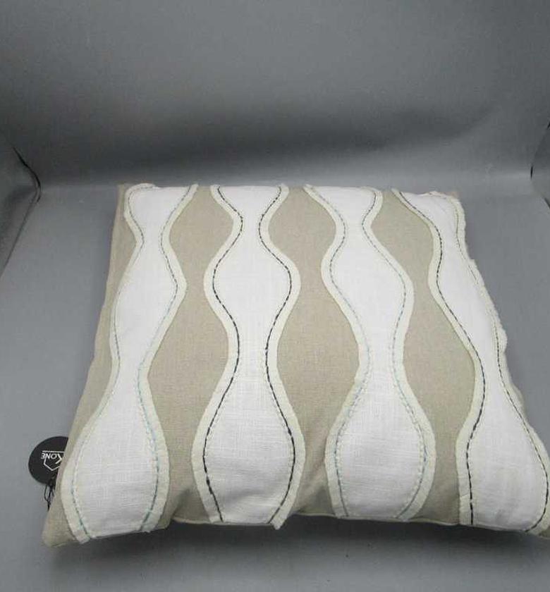 Cushion 45x45 cm 
cover-1 image