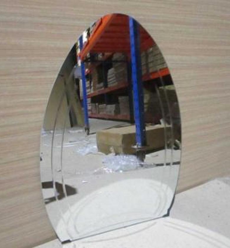 Mirror 4mm sigle 70*50 #ref:1617# image